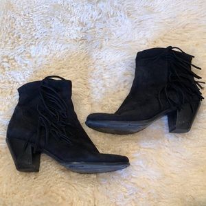 Sam Edelman Louie Fringe Booties